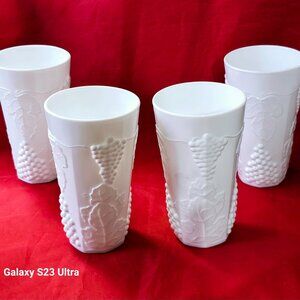 Vintage Set of 4 Harvest white milk glass Indiana Colony tumbler